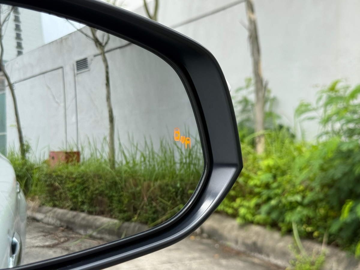 Toyota Harrier Z Best Recon Car for Import Malaysia